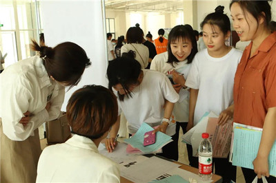 山东工业技师学院2021年幼儿教育专业双选会成功举办，助力教育咨询与就业对接